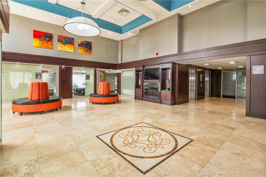 Comfort & Conference Centre Airport Inn Toronto