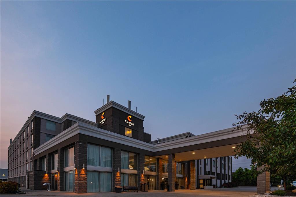 Comfort & Conference Centre Airport 3*